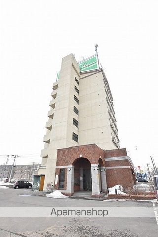 クリスタルハイツの外観写真