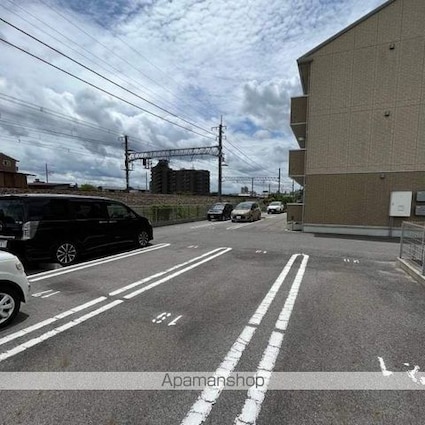 セレンディピティ矢倉[2LDK/58.07m2]の駐車場