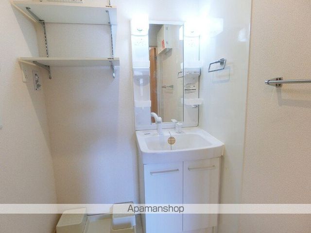 フォレスト上野山の内装写真