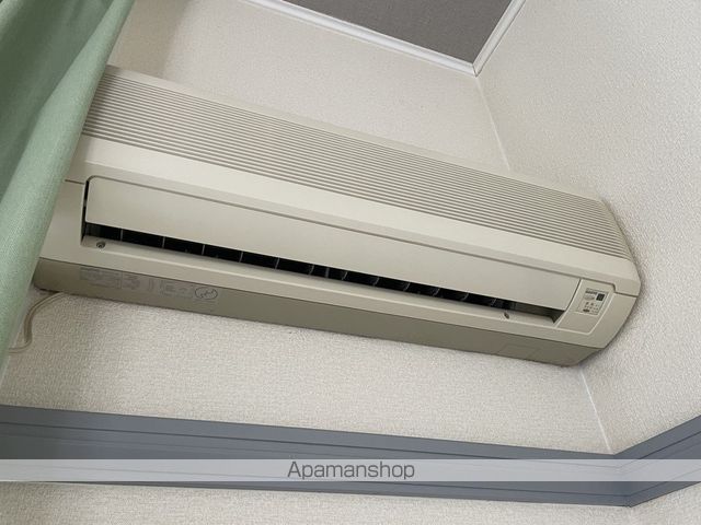 今バス停前シャルマンドミールの内装写真