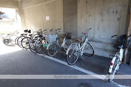 香川県高松市錦町２丁目[3DK/49.14m2]の共用部4