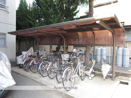 長野県長野市大字中御所岡田町[3LDK/63.28m2]の共用部1