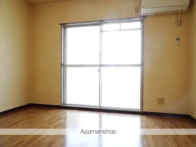 グリーンハイツ根洗の内装写真