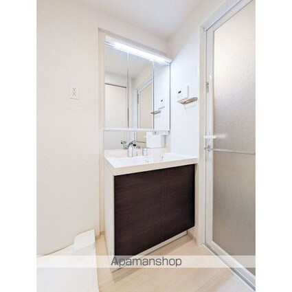 コンフォリア・リヴ関内[1K/27.39m2]の洗面所