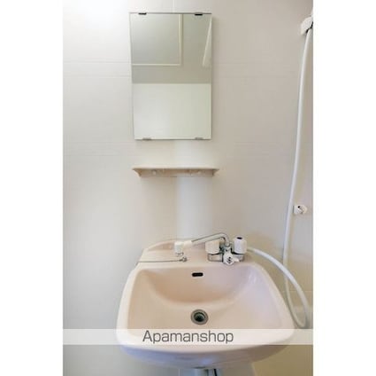 東京都新宿区余丁町[1K/21.34m2]の洗面所