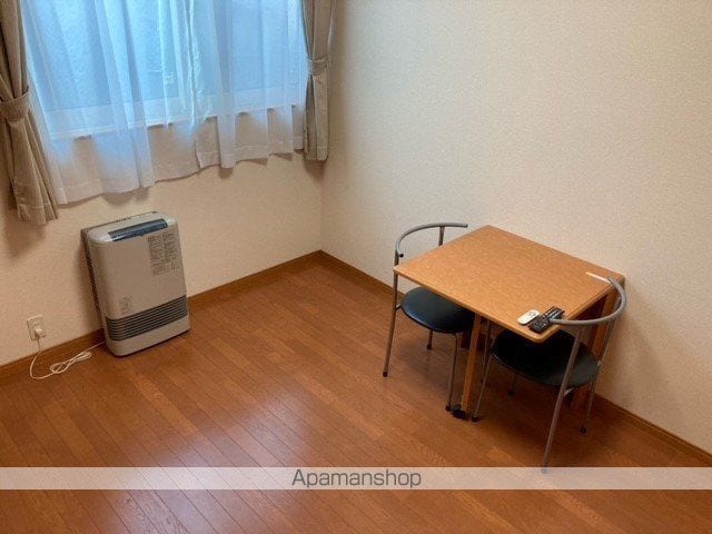レオパレスバンフィー IIIの内装写真