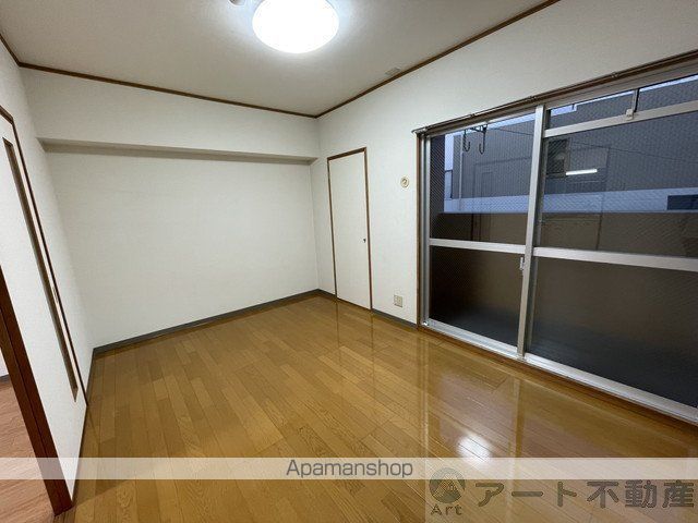 サザンコートIIIの内装写真