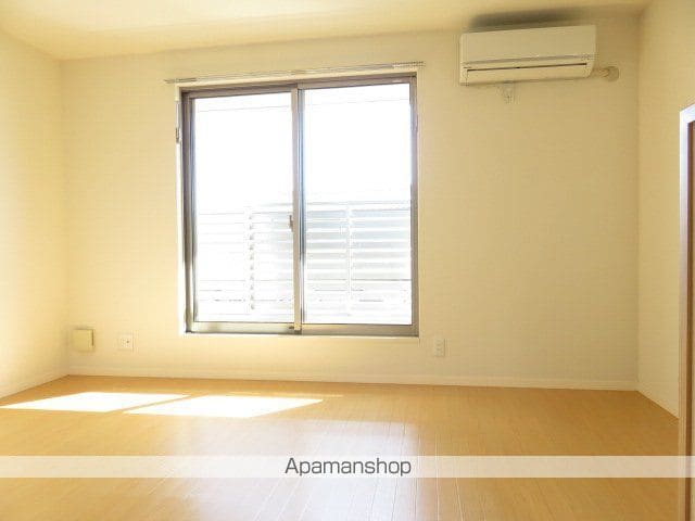 コート三島の内装写真