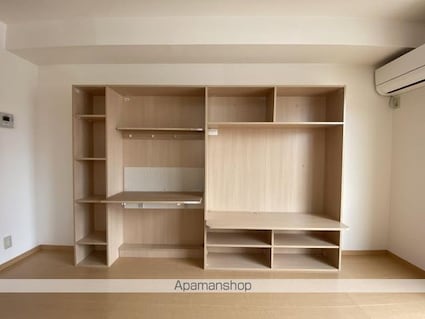 パラディー森塚[1K/33.61m2]の収納