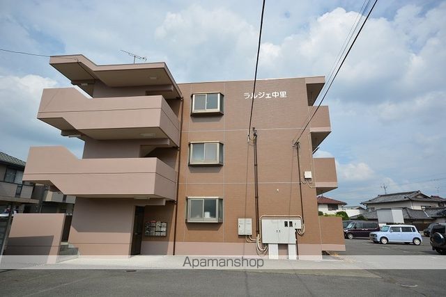 ラルジェ中里の外観写真
