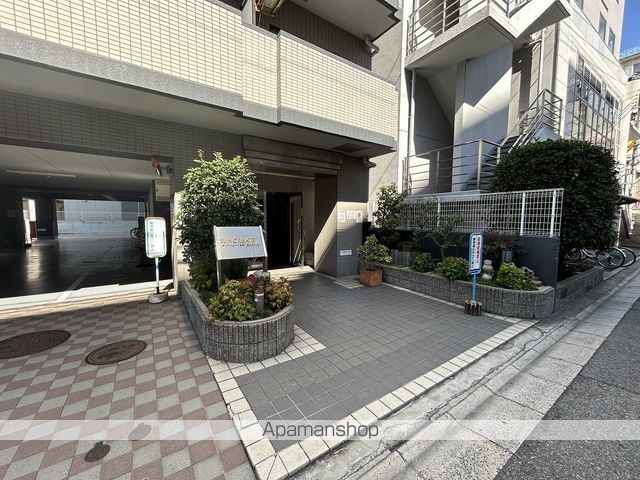 サンクリエイト ESAKAの玄関写真