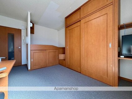 レオパレスプレジールずみの木[1K/23.18m2]のリビング・居間3