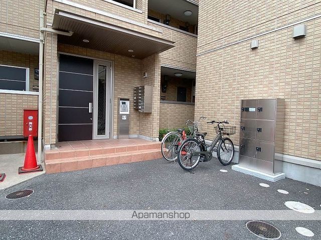 メルヴェーユ八潮中央 Bの玄関写真