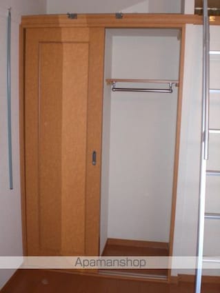 レオパレス輝[1K/20.28m2]の収納