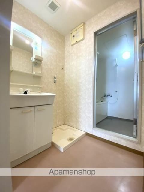 和歌山県和歌山市吉田[2DK/42.92m2]の共用部1