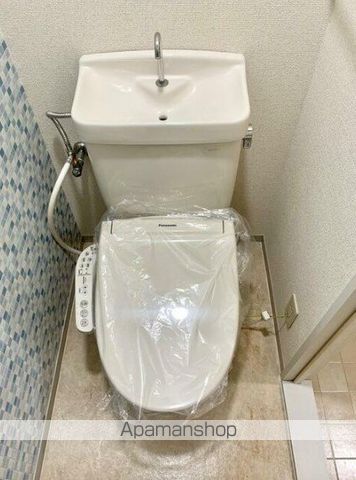 ロイヤルハイム高砂の内装写真