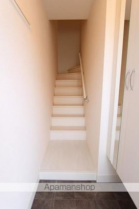 ウルスカンパーニュ[2LDK/59.57m2]の玄関