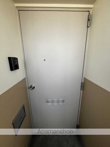 フォーシーズン苫小牧の玄関写真