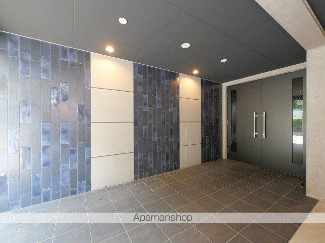サリーレ新札幌B棟の玄関写真