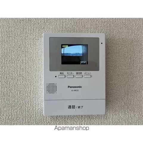 LIMPIA垂木の内装写真