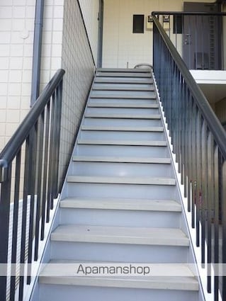 ウエストヒルズ[3DK/50.9m2]の共用部1