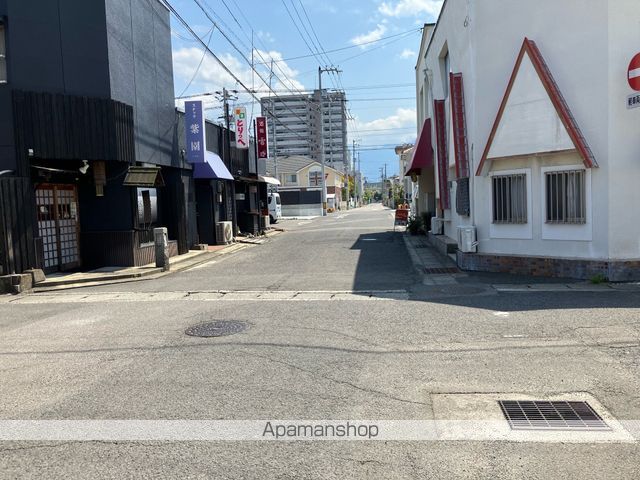 IIビルの周辺写真
