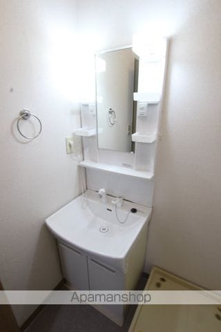 ガーデンヒルズ国分寺台 B棟の内装写真