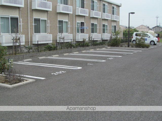 グランドール・オクダのその他写真
