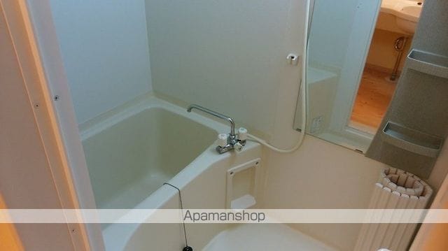 ツイン パインズの内装写真
