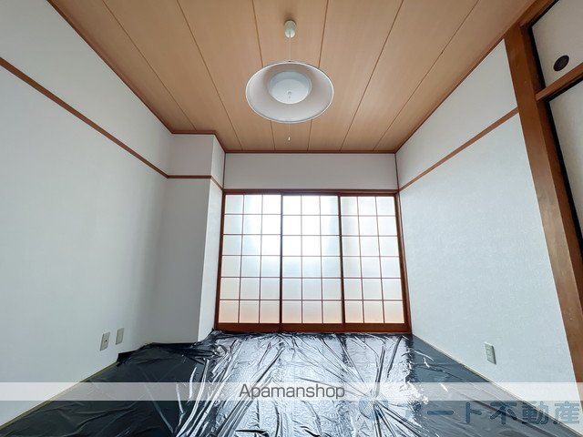 伊予鉄大手町ビルの内装写真