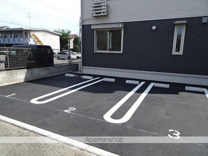 東京都立川市幸町５丁目[1LDK/38.52m2]の駐車場