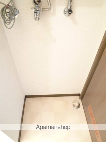 ルーブル4条館の内装写真