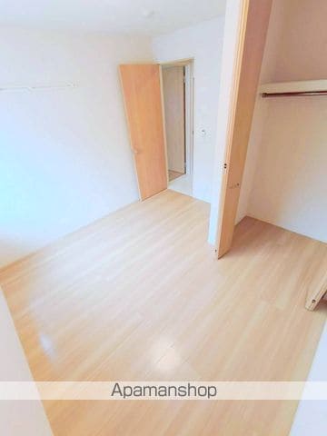 グランシャリオ B棟の内装写真