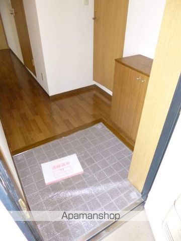 シーバハイツ[2LDK/56.8m2]の玄関