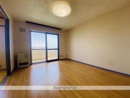 サン・マンション[2LDK/48.57m2]の内装2