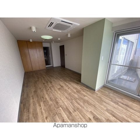 ポートタワー山下町の内装写真