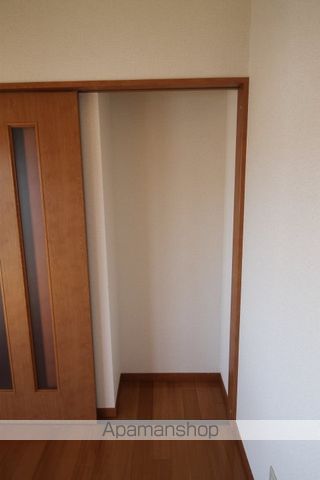 サンフォルム打中の内装写真