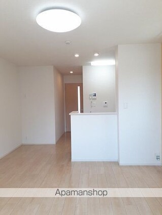 セレーノⅠ[1R/32.94m2]のリビング・居間