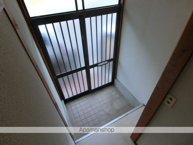 近鉄京都線 久津川駅 徒歩14分 2階建 築54年の内装写真