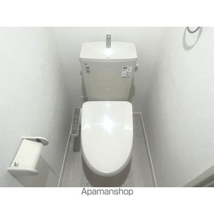 ＤＥ　ＤＯＭＯ　ＧＥＭＩＮＯＳ　２ｎｄ[1K/33m2]のトイレ