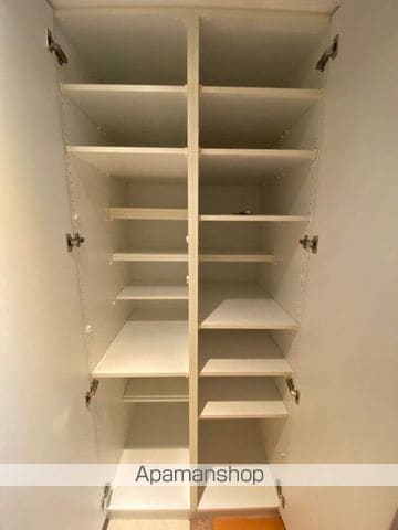マスターズレジデンス道頓堀IIIの内装写真