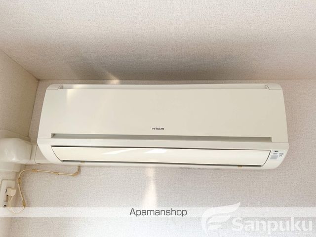 ガーデン西垣生の内装写真