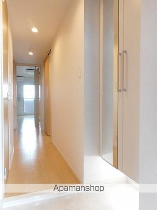 アプローズ[1K/30.27m2]の玄関