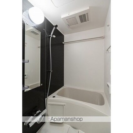 ウェルスクエア西新宿五丁目[1LDK/30.72m2]のバス