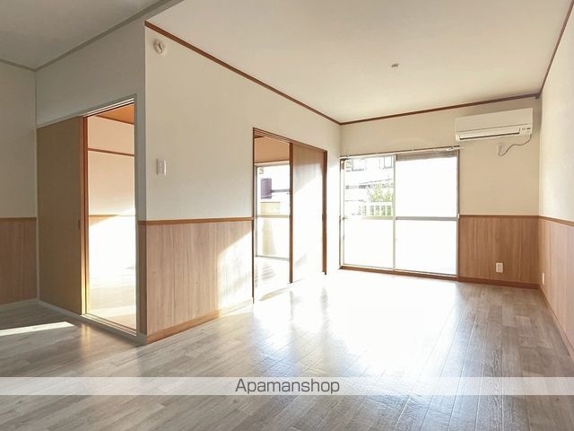 コンフォール蜆塚の内装写真