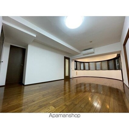 ルネ小岩[2LDK/68.2m2]のリビング・居間1