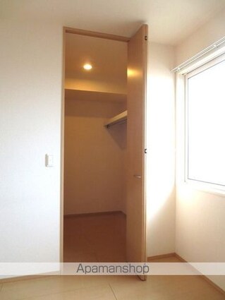 セゾン静[2LDK/62.94m2]の収納