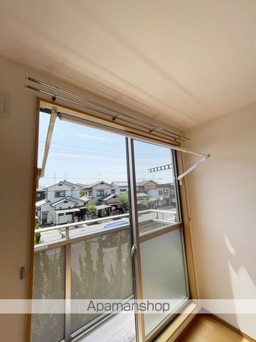 リースランド福島 B棟の内装写真
