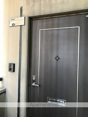 リバティプラザ東堀IIの玄関写真