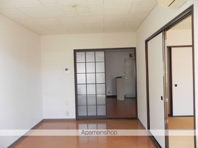 グリーンタウン A棟の内装写真